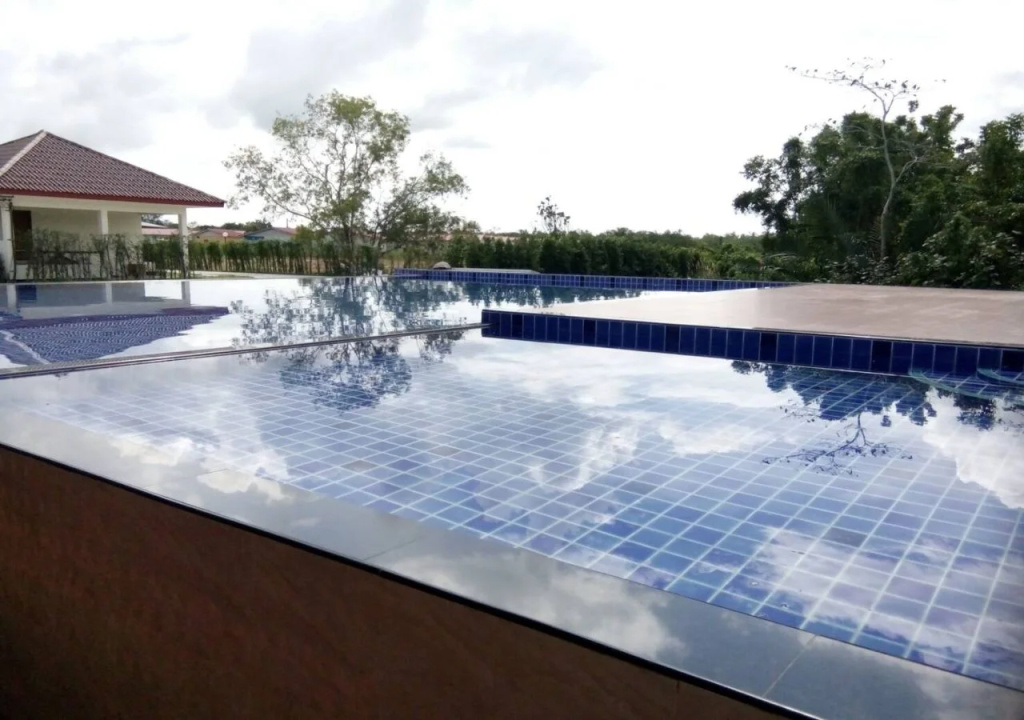 Sranrom resort