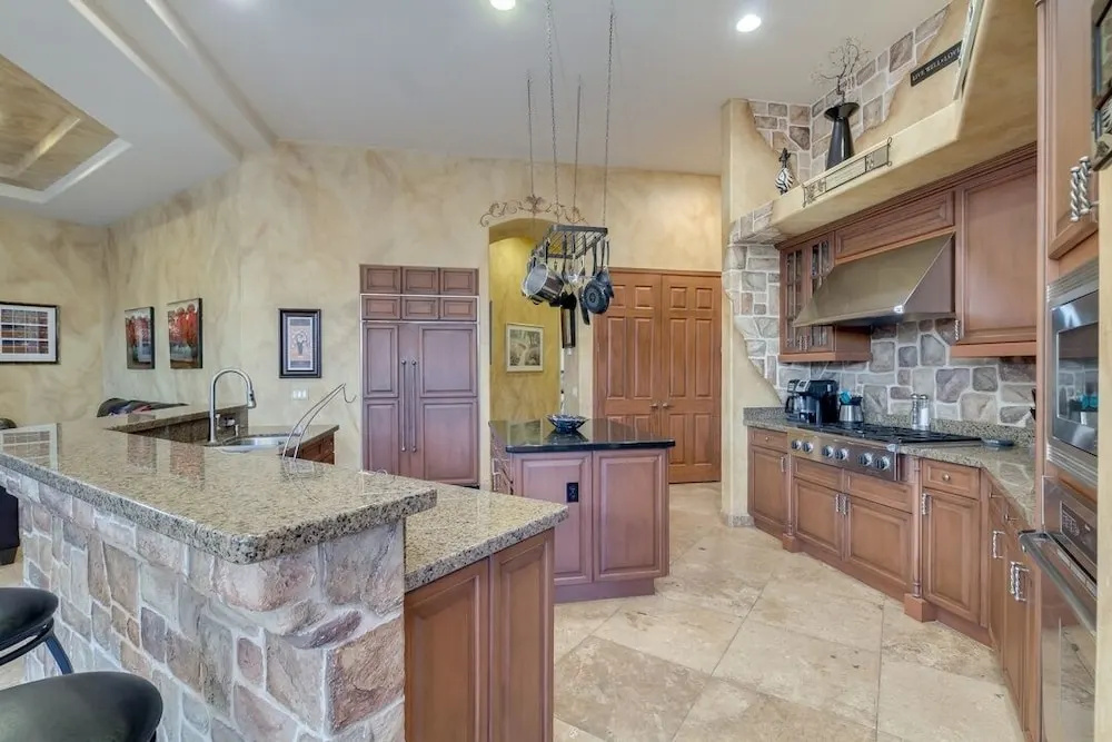 Tonto 5 Bedroom Home