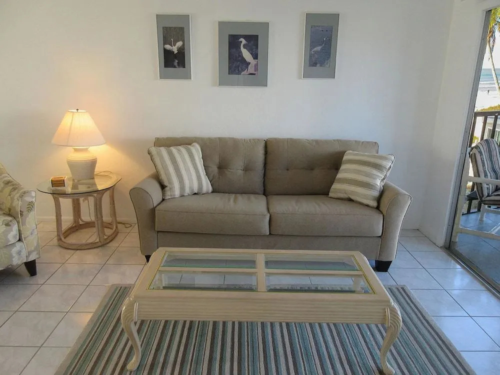 Estero Sands 202 - 2 Br Condo
