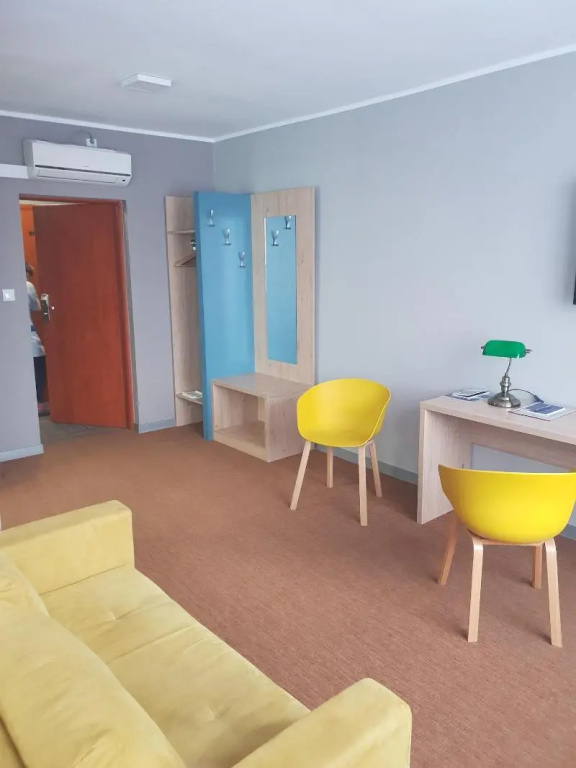 Carina Hotel