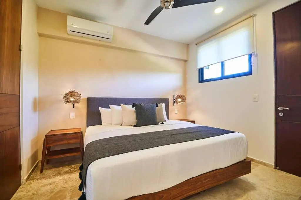 202 Amena Beautiful&Cozy 2 Bedroom in quite place