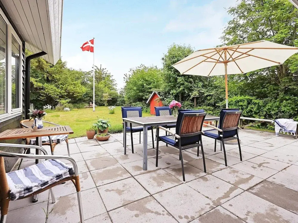 6 person holiday home in Karrebæksminde-By Traum