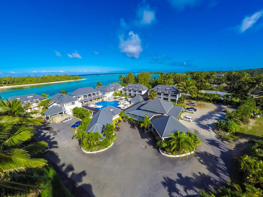 Muri Beach Club Hotel