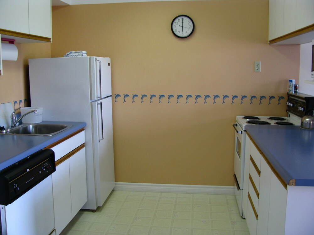Homeport Motel