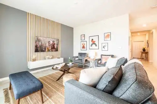 Super cute condo with 2 themed bedrooms