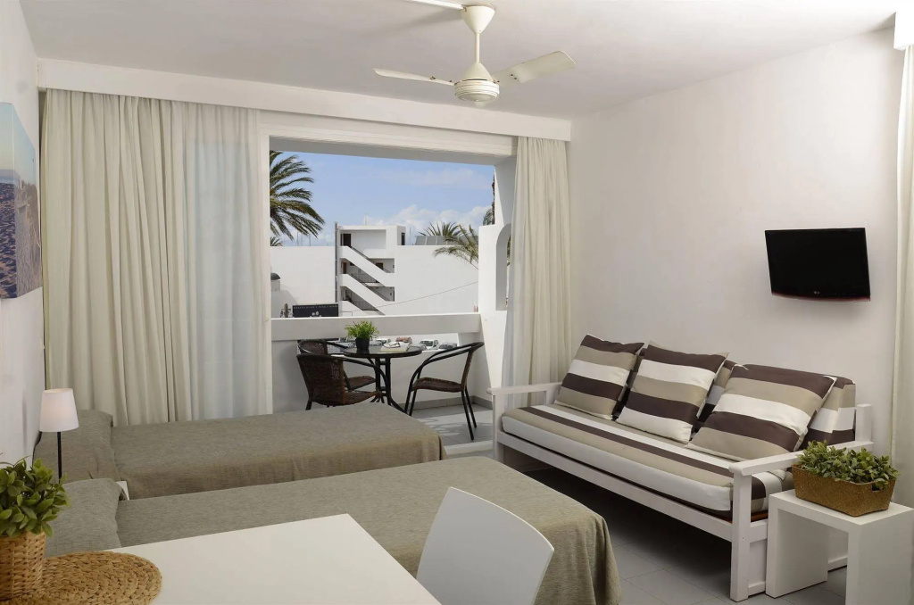 Apartamentos Sabina Playa