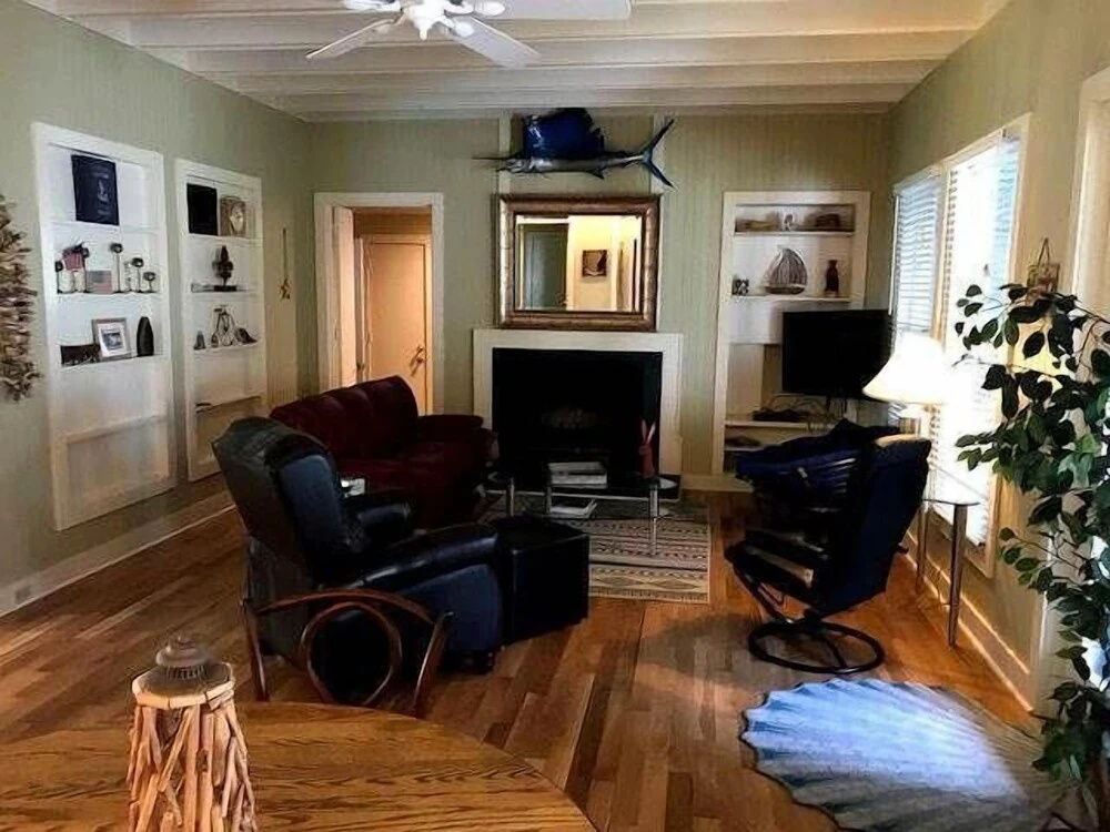 Seaczar's Retreat