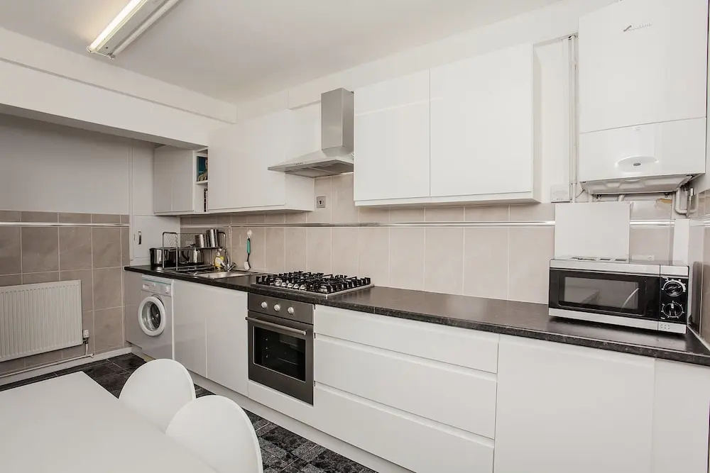Spacious 3 Bedroom Apartment Close to Euston