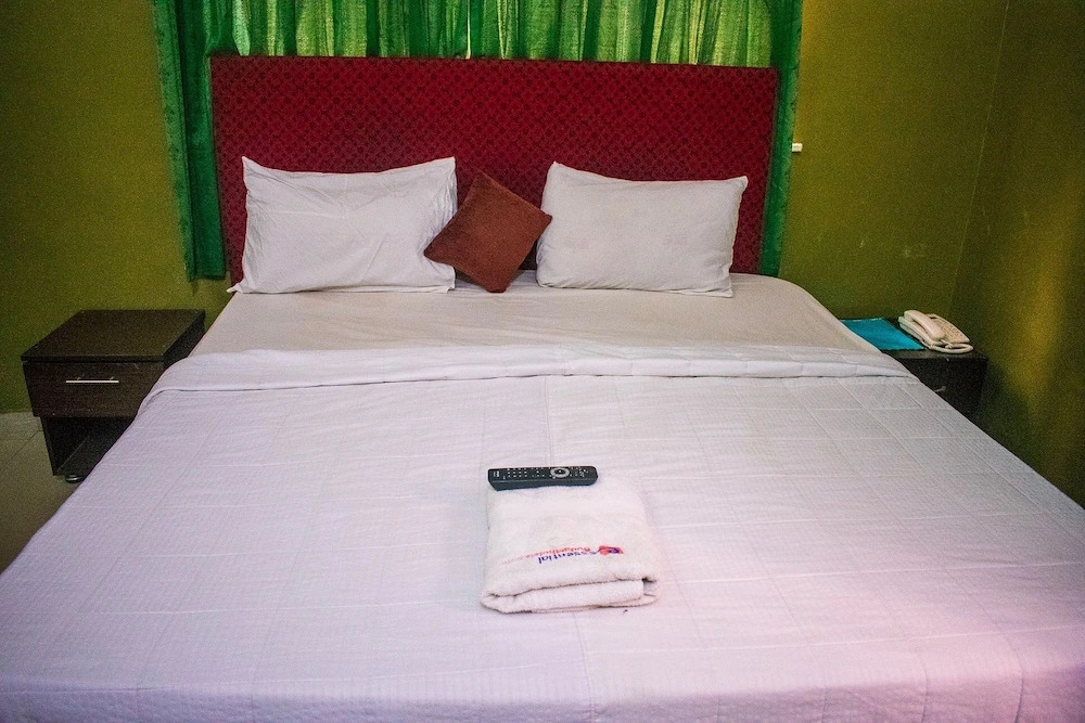 Opal Royal Apartment