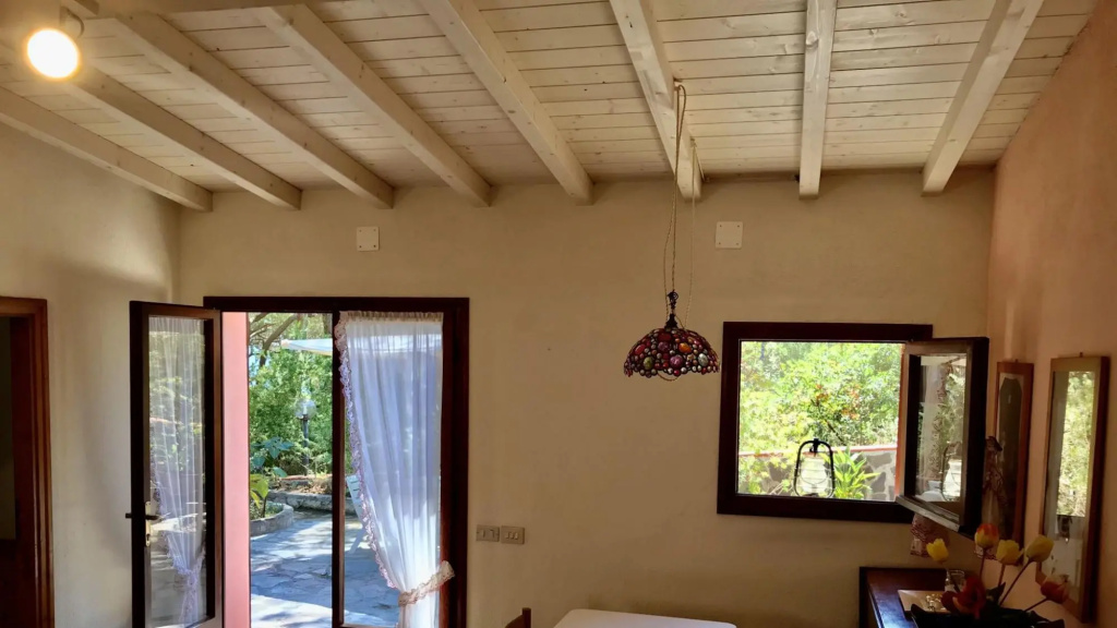 Single House, 6 Pax, 150 Mt To The Sea-Silvia B