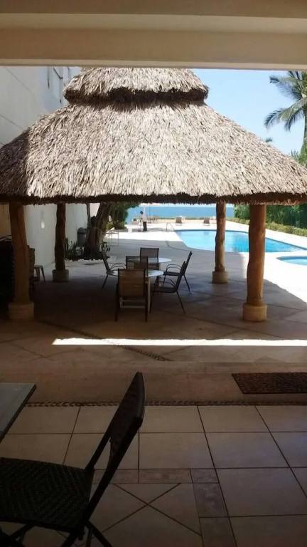 JUUB Acapulco, Exclusive Beachfront Apartment