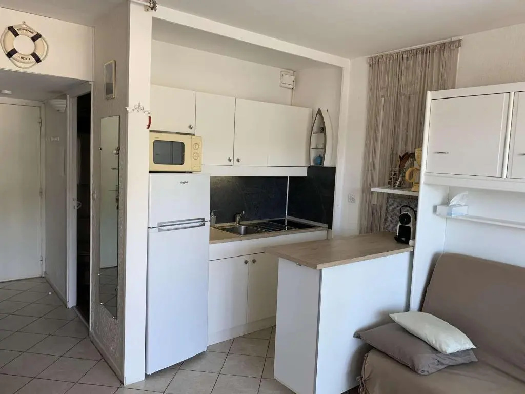 Appartement Port Camargue, 1 pièce, 4 personnes - FR-1-250-162
