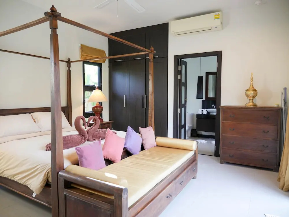 3bdr Pool villa Naiharn KOK by Capital Pro