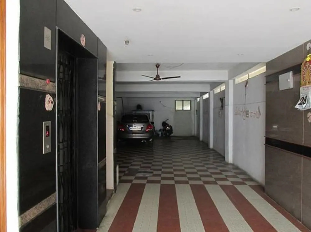 Aadrustam Residency