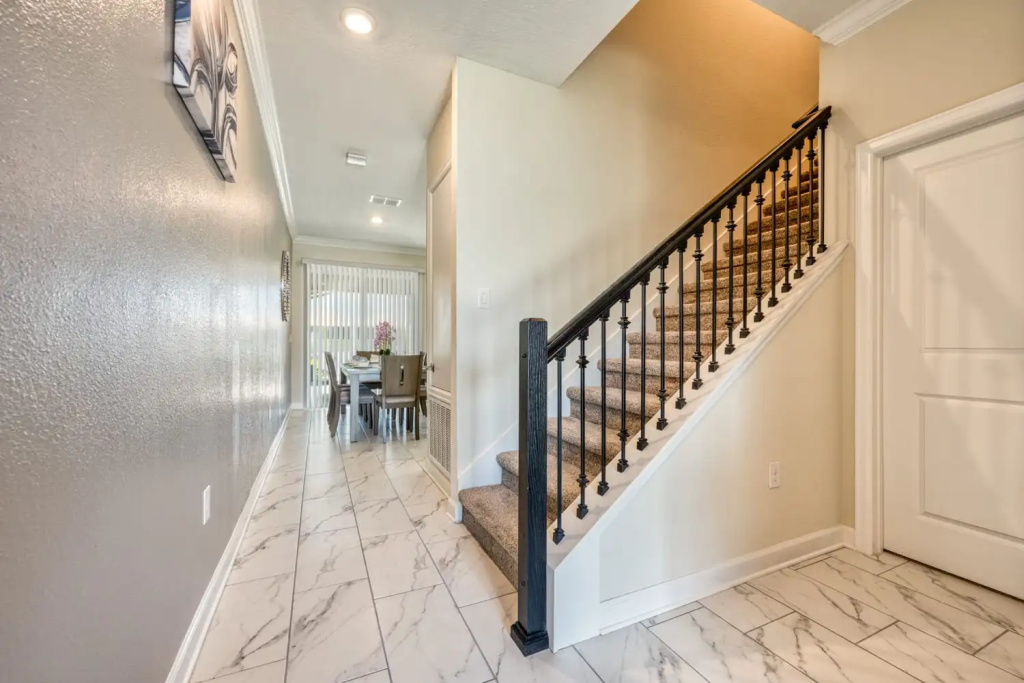 Super nice and spacious home with private pool near Disney