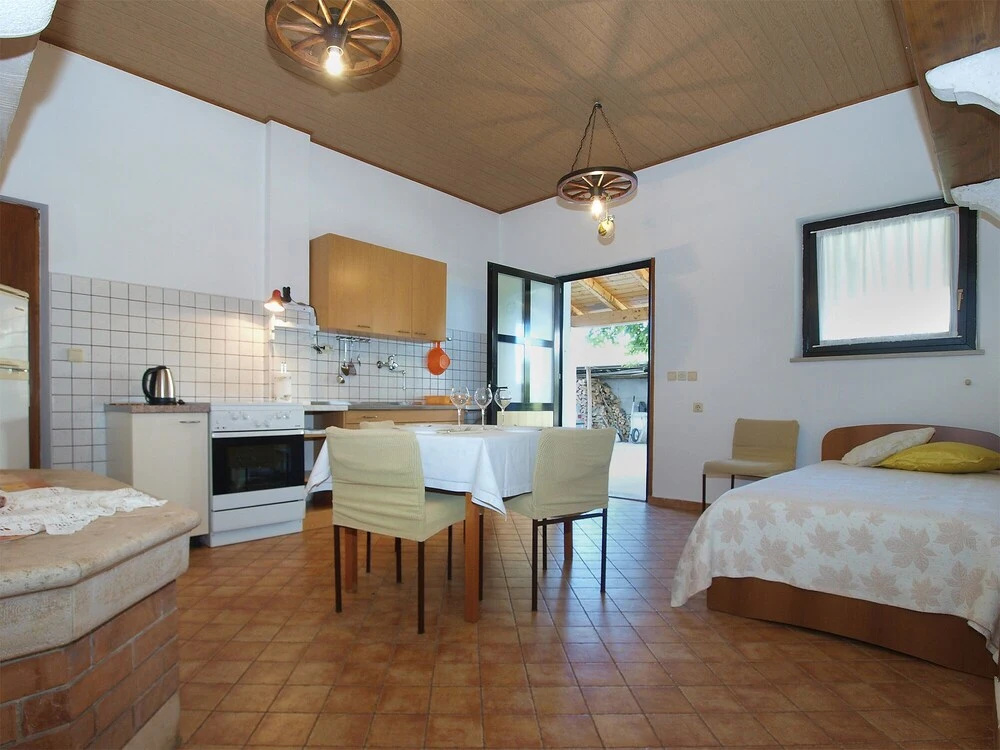 Apartment 1965