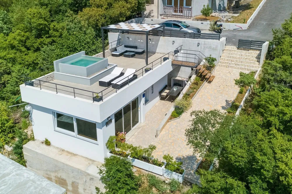 House Linda 2
