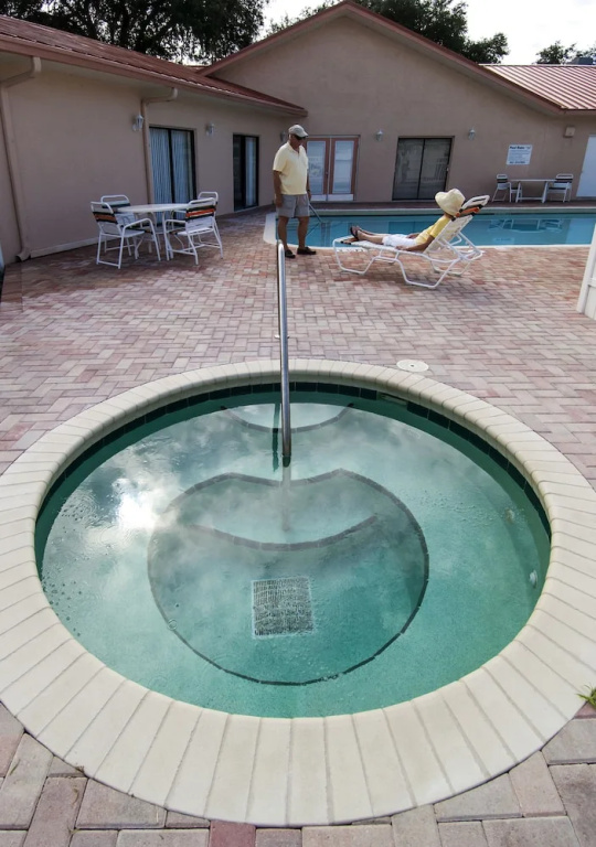 Southern Charm RV Resort
