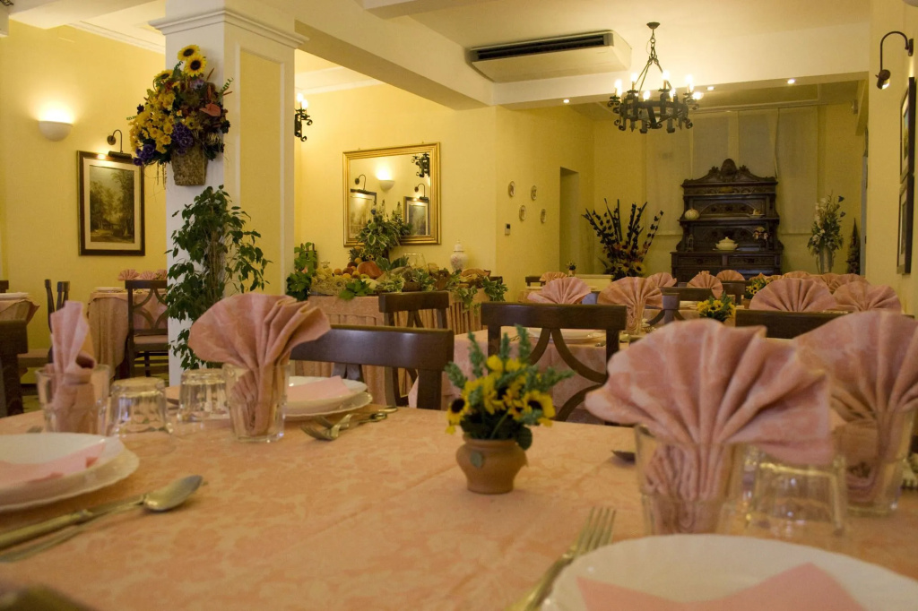 hotel arno