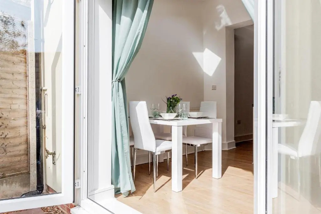 Serviced Apartment /Excel/ Olympic city/ O2 arena
