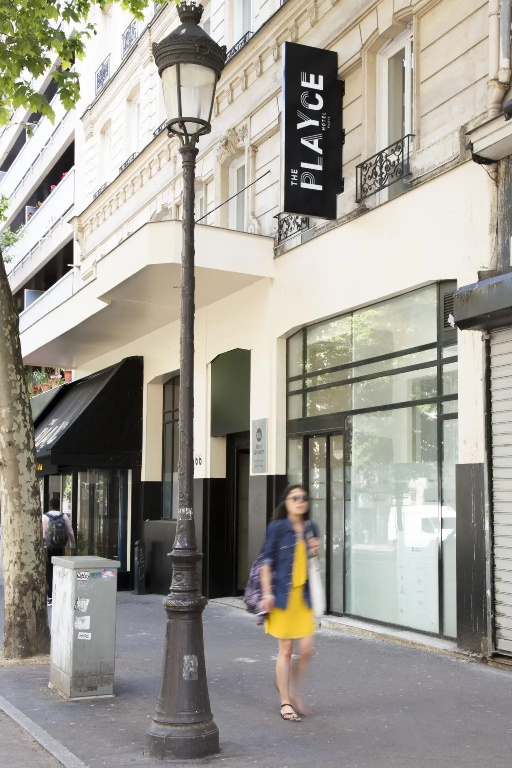 Hotel The Playce by Happyculture