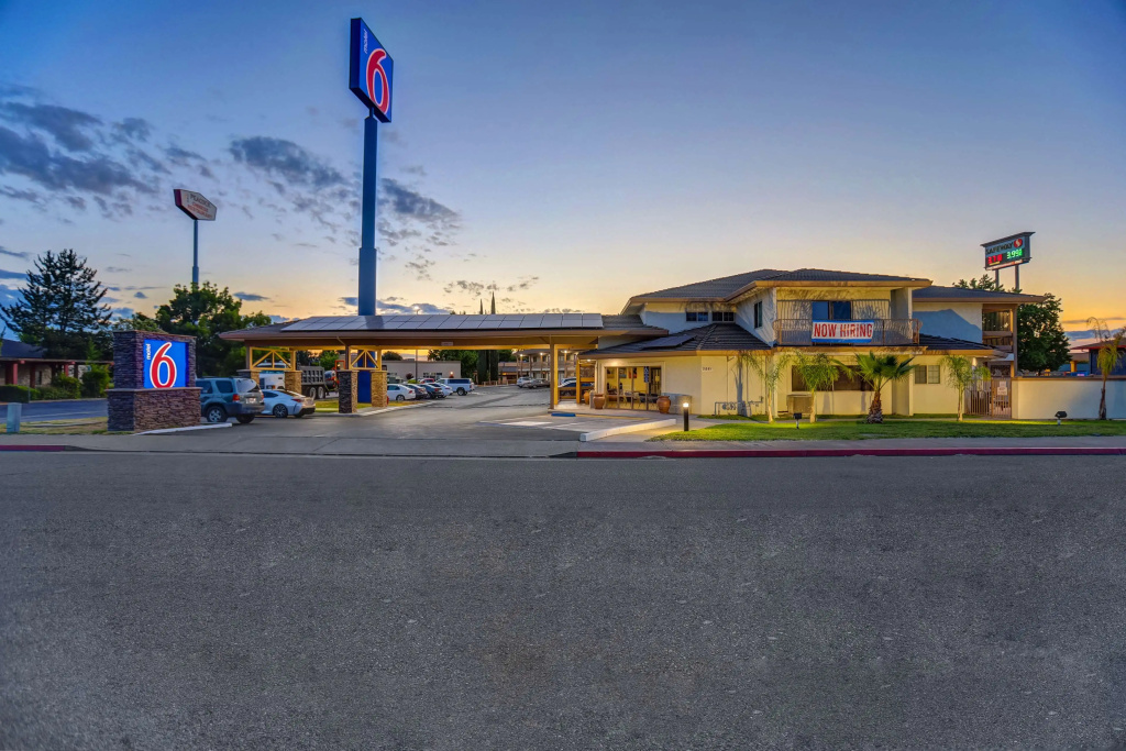 Motel 6-Anderson, CA - Redding Airport