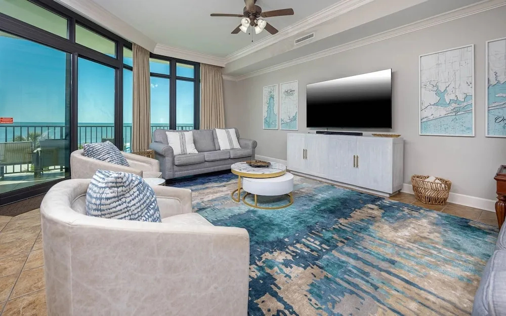 Phoenix West 305 3 Bedroom Condo