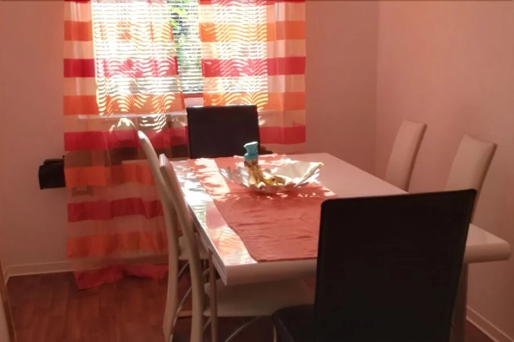 Private Apartment Würzburger Straße