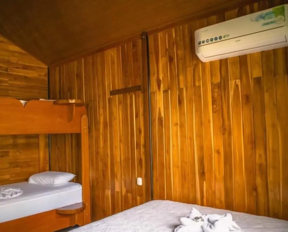 Sunset Lodge