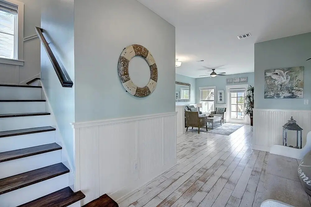 Coastal Hideaway 230 BE