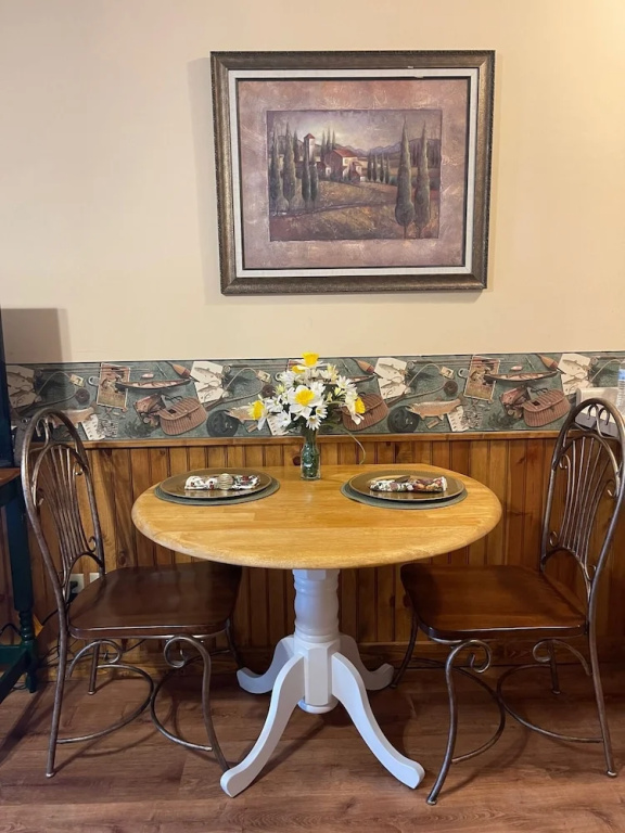 Mountain Aire Cottages, Inn & Glamping
