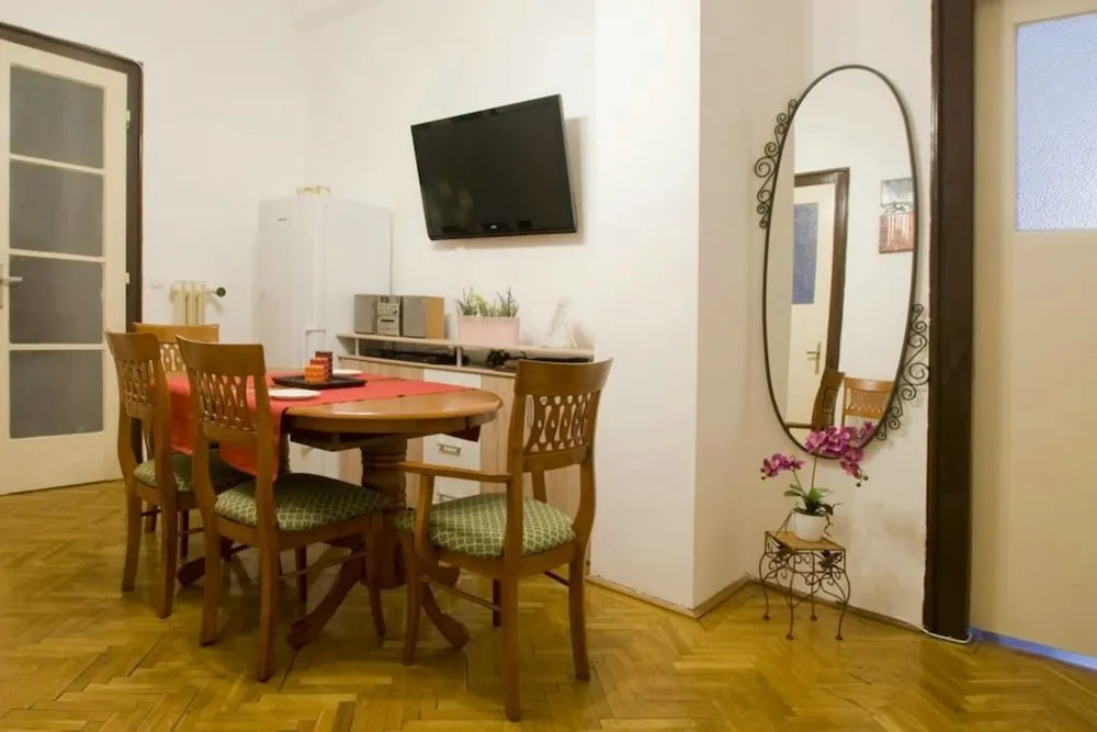 Paprika Apartment Grand