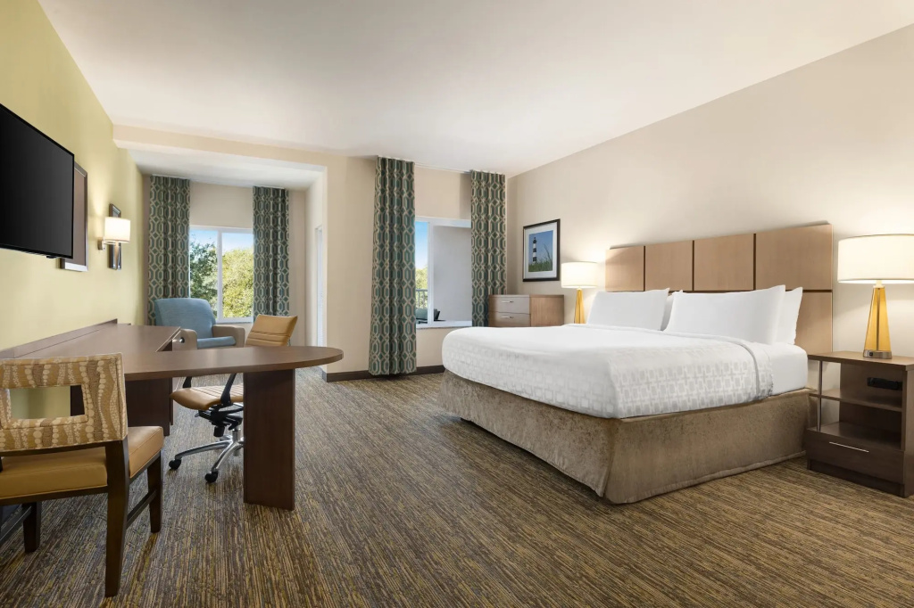 Candlewood Suites - Safety Harbor by IHG