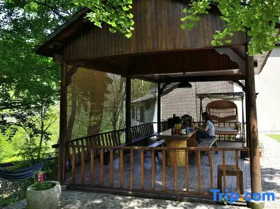 Bi an Leisure Holiday Hotel