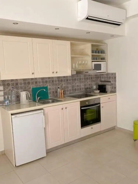 Nostrana Village Apartments