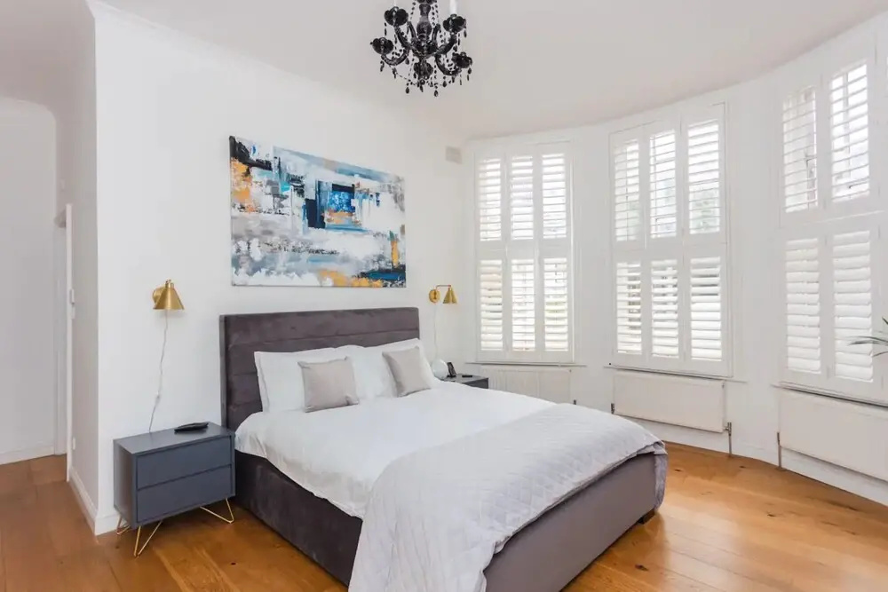 Luxury 2 Bedroom Apartment With Large Garden & gym