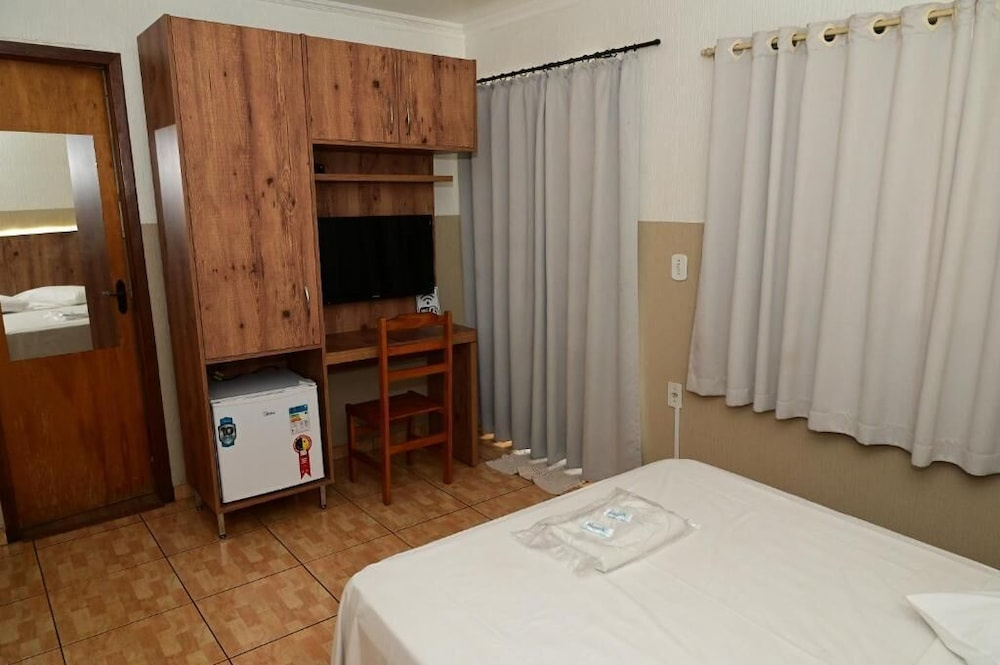 HOTEL VITORIA REGIA