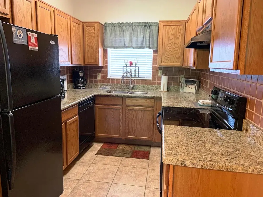 Cedar Lodge 202