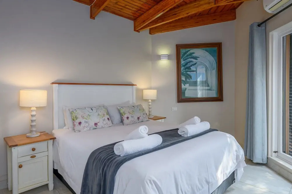 San Lameer Villa Rentals 3104