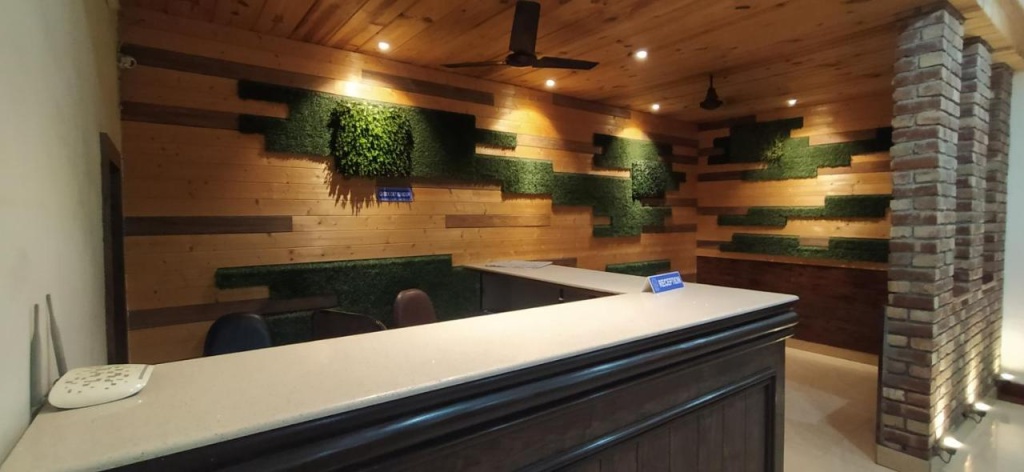 Hotel Samrat