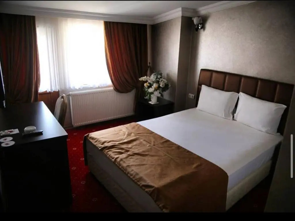 Mayd Otel
