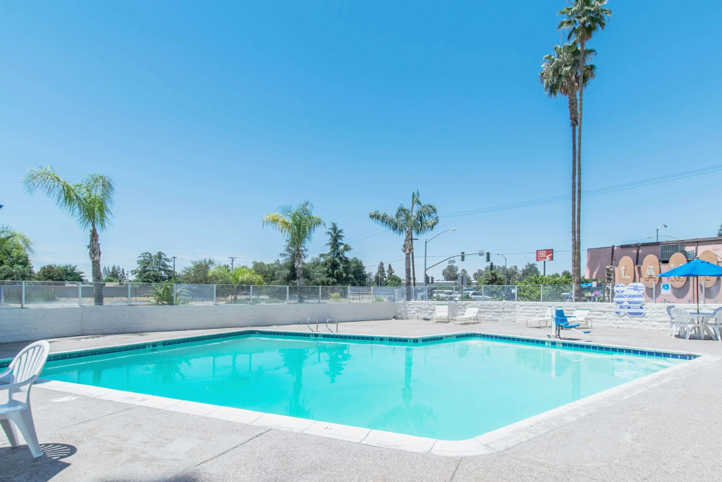 Motel 6 Bakersfield