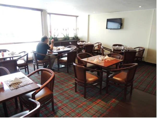 Hotel 51 Plaza 