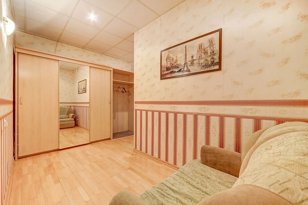 Apartment FlatStar Karavannaya 7