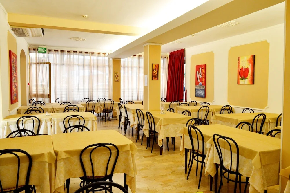 Single room with breakfast