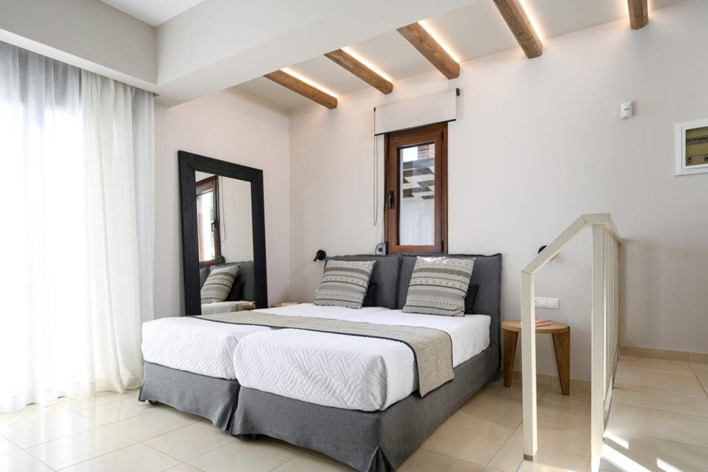 Lenikos Resort