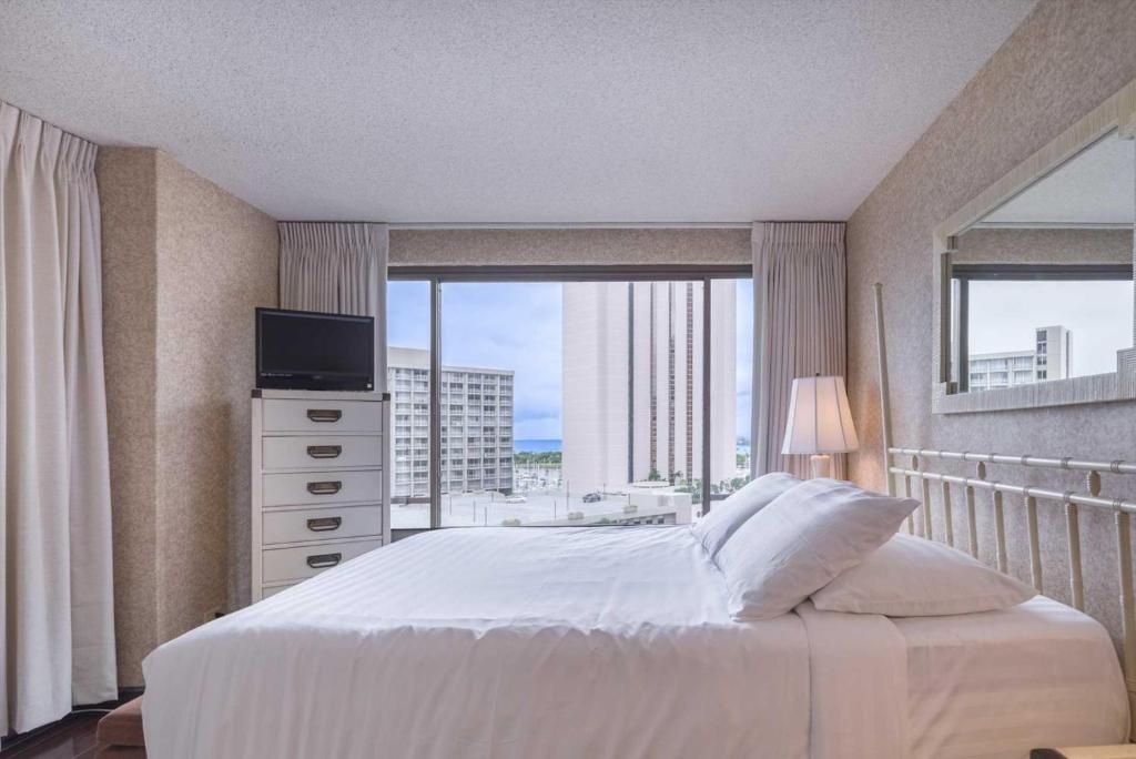 Discovery Bay 1403