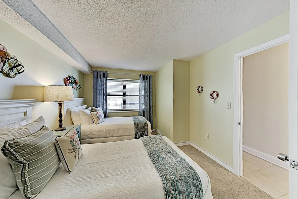 607ocean 2 Bedroom Condo