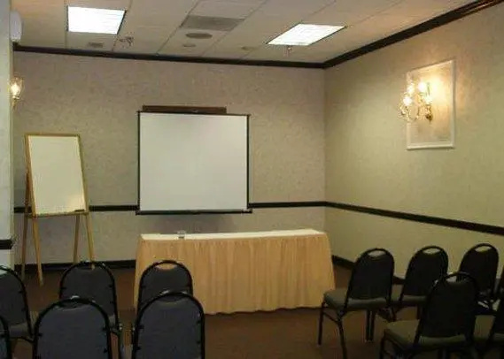 Clarion Inn