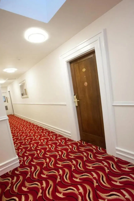 Adair Arms Hotel